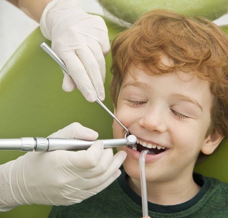 Лечение периодонтита у ребенка в стоматологии